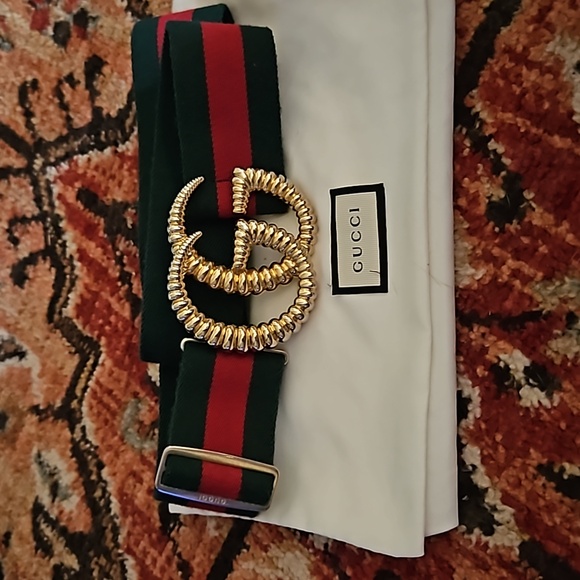 Gucci - Picture 1 of 2